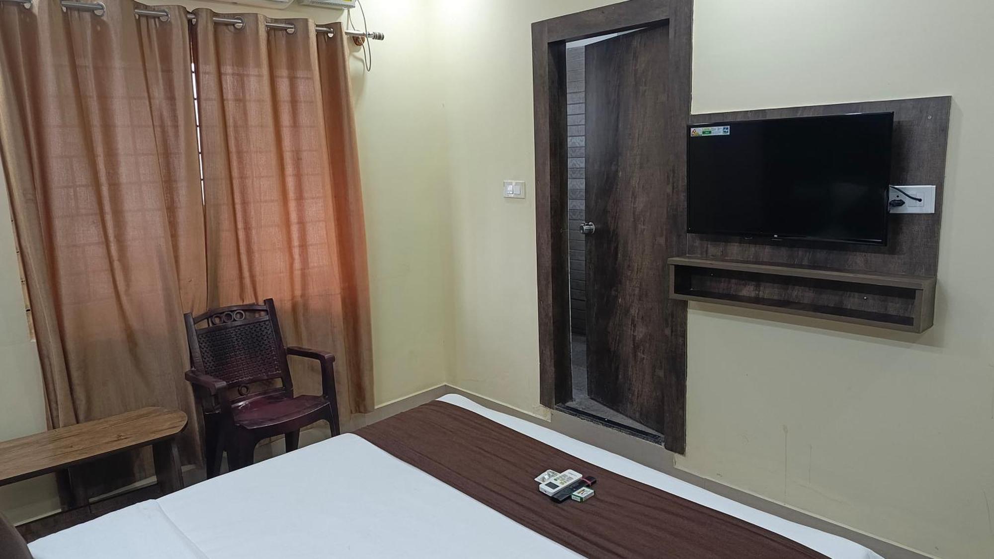 Pph Royal Gs Comforts Opp Mall Of Asia Bengaluru Kültér fotó